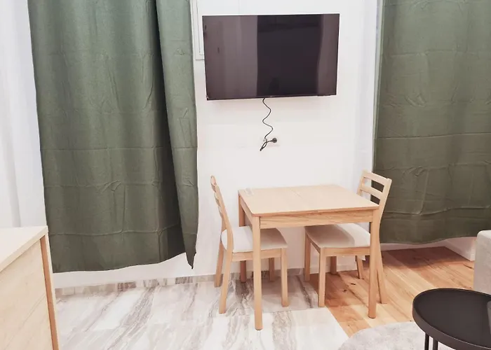 Cozy Close To The Διαμέρισμα *