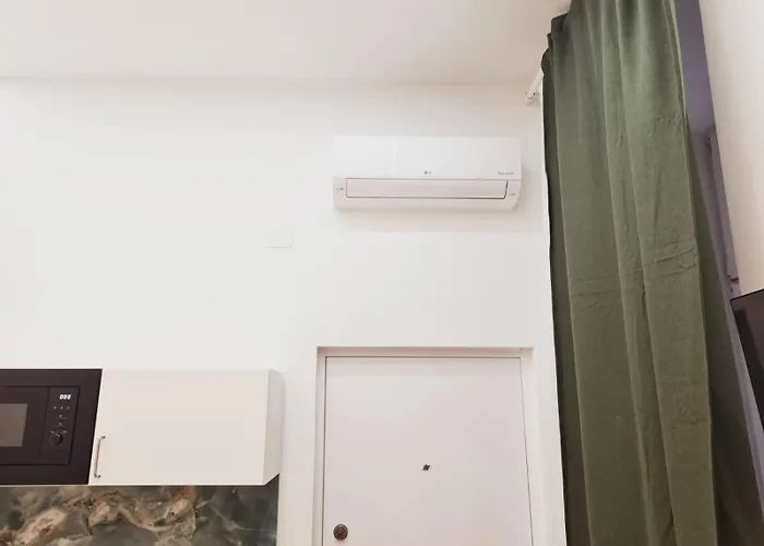 Cozy Close To The شقة فيينا